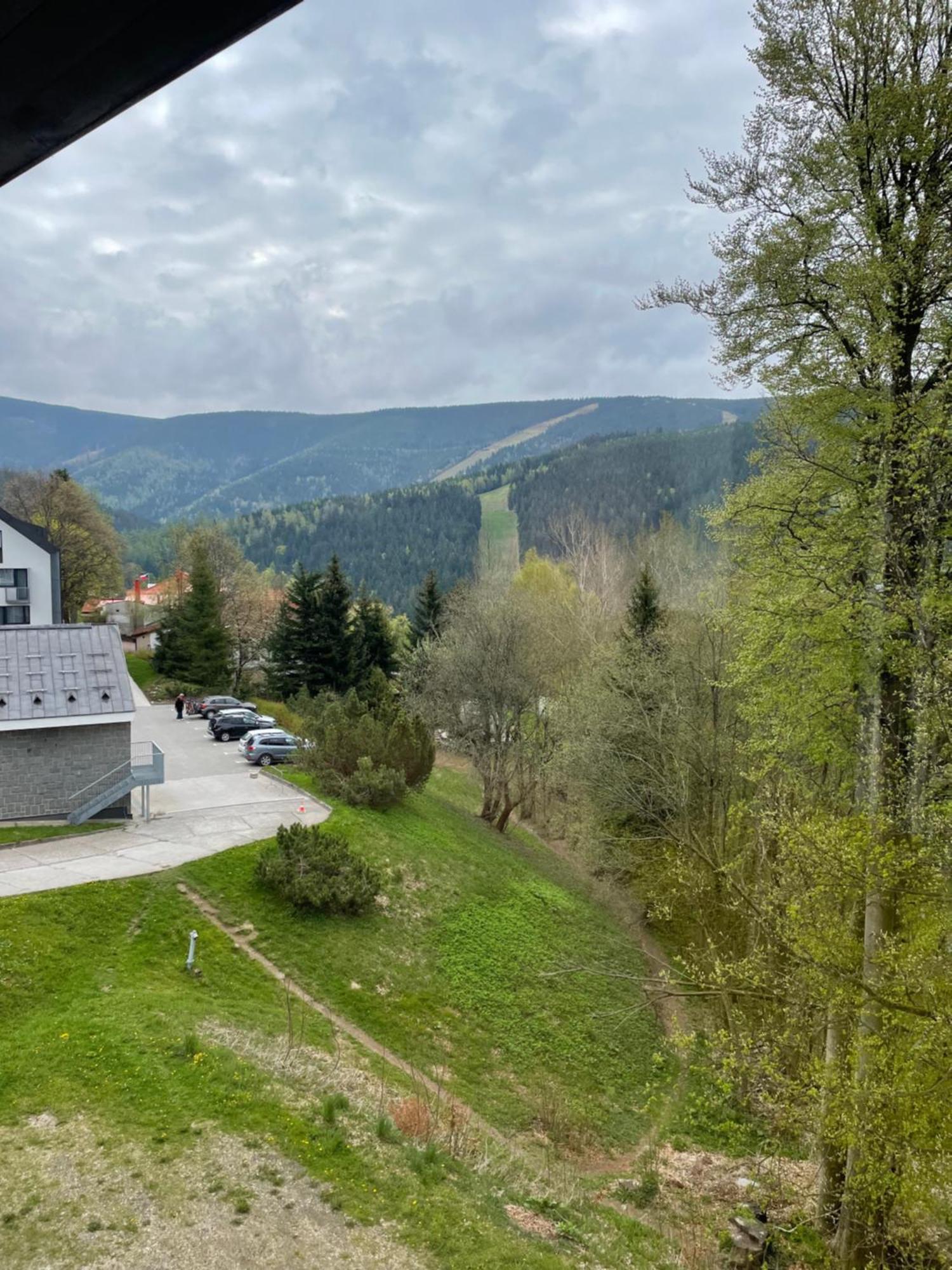 King Size Apartman Pension Monika Spindleruv Mlyn Exterior foto